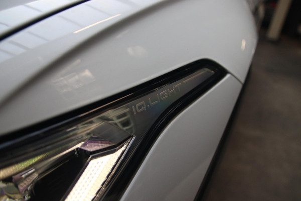 Volkswagen Tiguan 2.0 TSI 4Motion 3x R-line PANO-HUD-IQ LED-22''