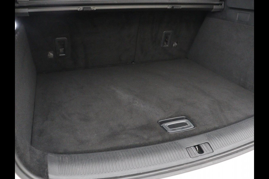 MG EHS 1.5 TGDI PHEV Comfort | Origineel NL | Leder | Adaptive cruise | Stoelverwarming | Carplay | Camera | Digital Cockpit | Navigatie | Keyless | Plug In