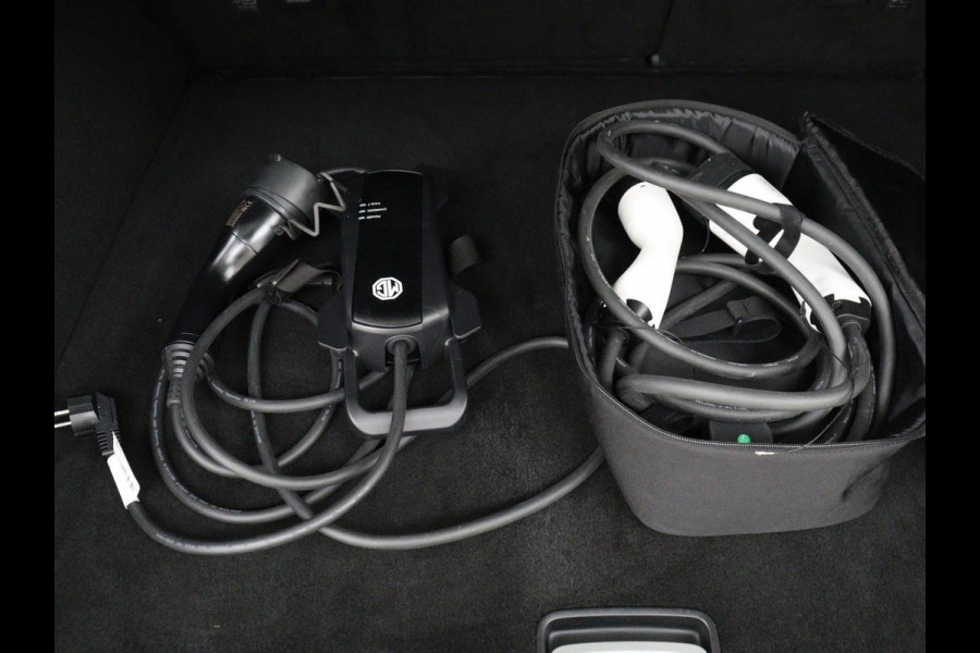 MG EHS 1.5 TGDI PHEV Comfort | Origineel NL | Leder | Adaptive cruise | Stoelverwarming | Carplay | Camera | Digital Cockpit | Navigatie | Keyless | Plug In