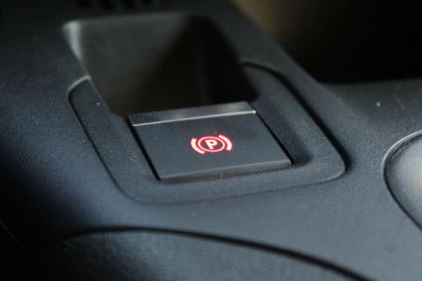 Citroën Berlingo 1.5 BlueHDI Club 102pk - Cruise - Airco - PDC - Carplay - Navi - Rijklaar