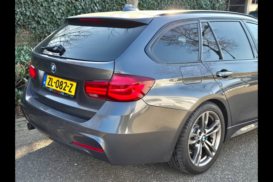 BMW 3 Serie Touring M Sport F31 6WB Apple CarPlay Shadowline 360* Camera Lm velgen Breedset NAP NL M Sport Corporate Lease