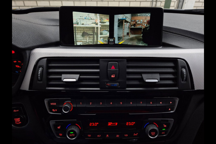 BMW 3 Serie Touring M Sport F31 6WB Apple CarPlay Shadowline 360* Camera Lm velgen Breedset NAP NL M Sport Corporate Lease