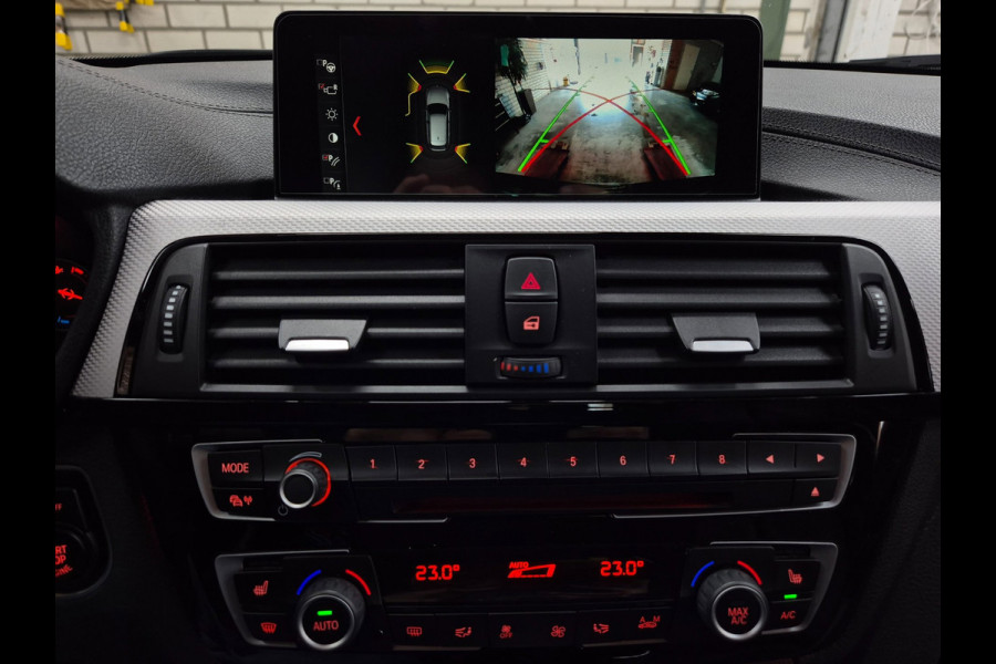 BMW 3 Serie Touring M Sport F31 6WB Apple CarPlay Shadowline 360* Camera Lm velgen Breedset NAP NL M Sport Corporate Lease