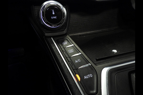 Lynk & Co 01 1.5 PHEV BlackEdition STUURVERW/360CAM/SCHUIFDAK/LED/20"LMV!