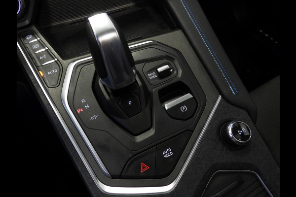 Lynk & Co 01 1.5 PHEV BlackEdition STUURVERW/360CAM/SCHUIFDAK/LED/20"LMV!