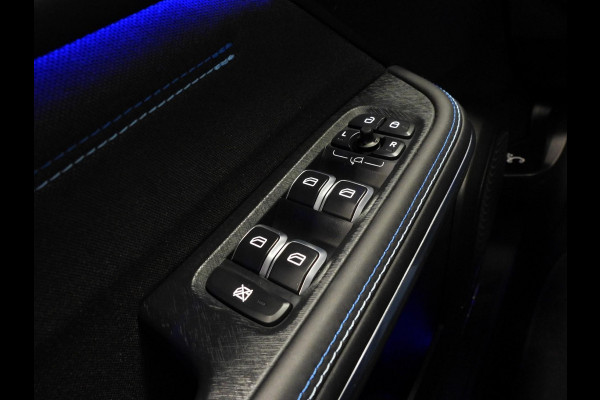 Lynk & Co 01 1.5 PHEV BlackEdition STUURVERW/360CAM/SCHUIFDAK/LED/20"LMV!