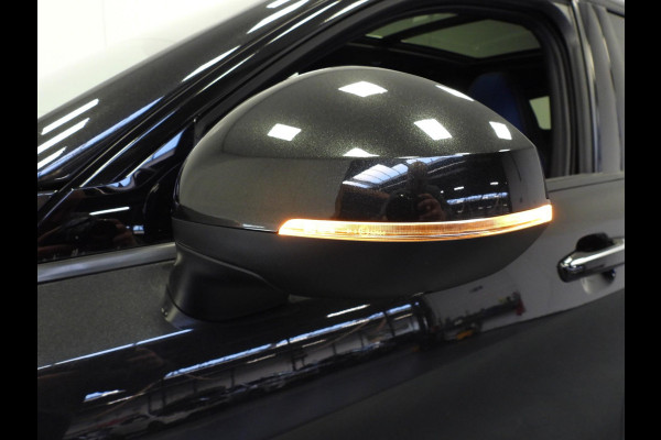 Lynk & Co 01 1.5 PHEV BlackEdition STUURVERW/360CAM/SCHUIFDAK/LED/20"LMV!