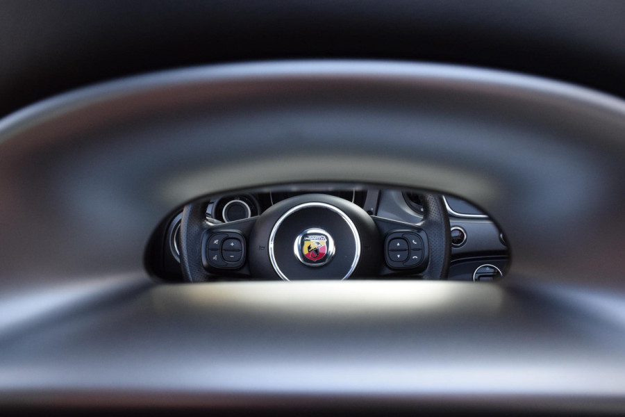 Fiat 500C 1.4 T-Jet Abarth Turismo 70th Anniversary