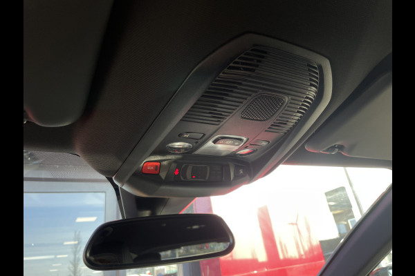 Peugeot 3008 1.6 HYbrid 225 Active Pack Business |  Led Koplampen | Achteruitrijcamera | Climate control | Apple/Android CarPlay