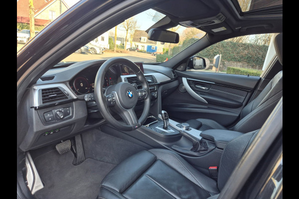 BMW 3-serie 320i M Sport ACC Apple CarPlay Camera Schuifdak Lane assist volle optieslijst H&K High Executive
