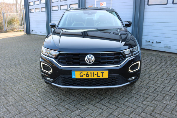 Volkswagen T-Roc 1.0 TSI Sport Xenon Led Virtual cockpit Navi 18inch Bj:2019