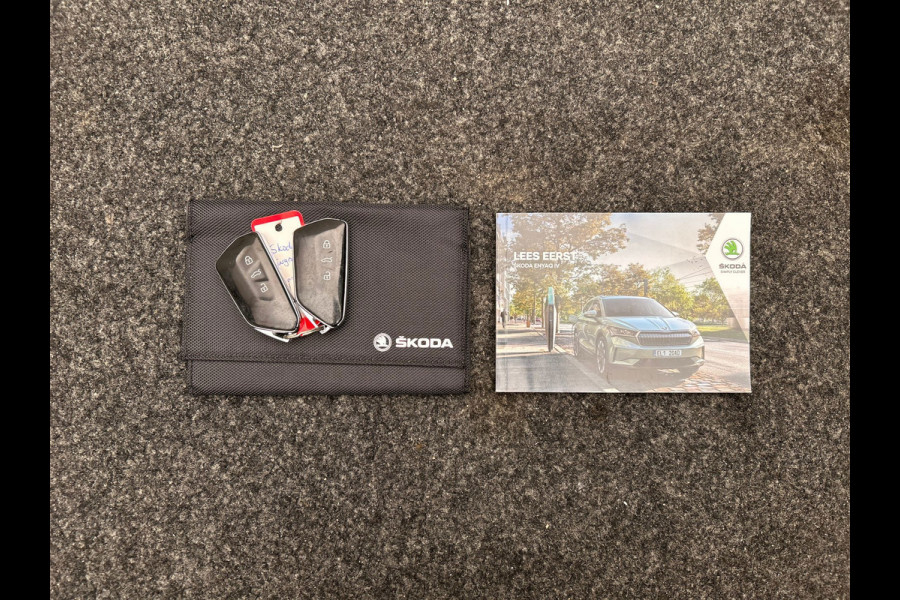 Škoda ENYAQ iV 80 | Origineel Nederlands | Carplay Stuurverwarming Camera Keyless Lane-assist