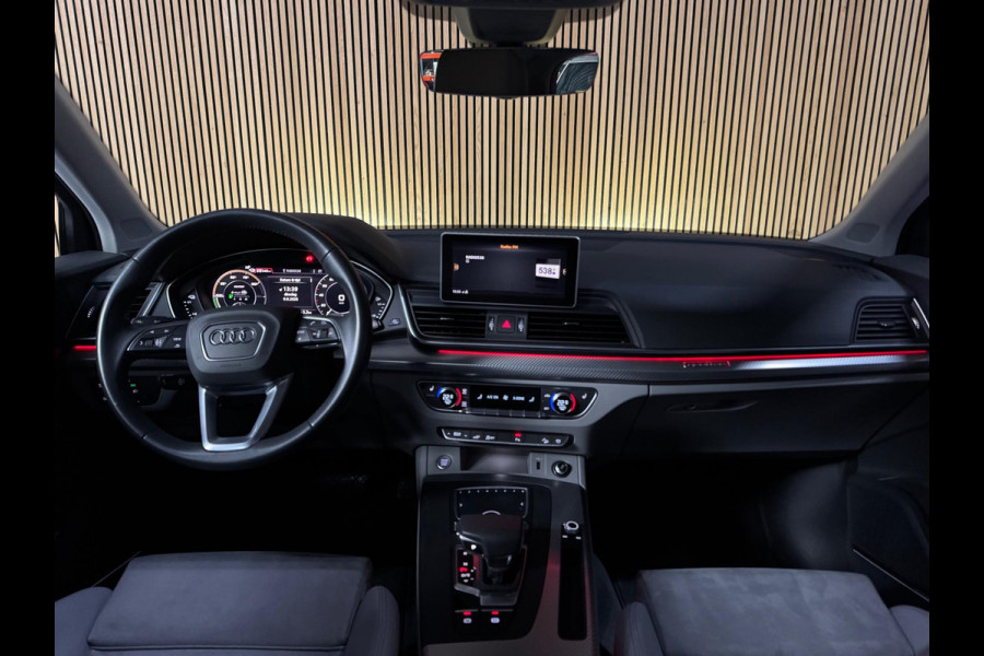 Audi Q5 55 TFSI e quattro Competition PANO|LUCHTVERING|AMBIENT|CAMERA|E-zetels|MASSAGE|20 INCH LMV