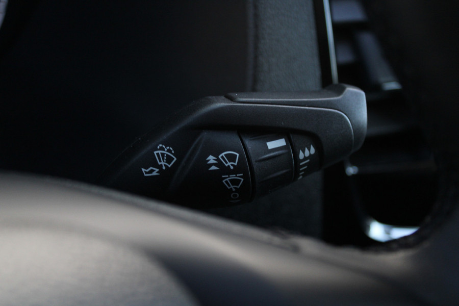 Ford Transit 350 2.0 TDCI L3H2 Trend 130pk - Camper/Grijs Kenteken - Blind Spot - ACC - Trekhaak - Stoelverwarming - Luifel - Rijklaar