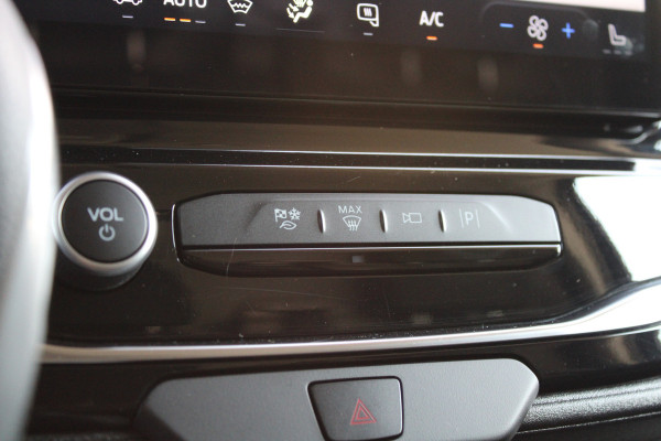 Ford Transit 350 2.0 TDCI L3H2 Trend 130pk - Camper/Grijs Kenteken - Blind Spot - ACC - Trekhaak - Stoelverwarming - Luifel - Rijklaar