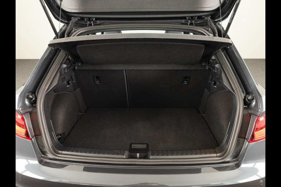 Audi A1 Sportback 30 TFSI S edition 110pk | Led koplampen | Sportstoelen | Navigatie via App | 17 inch Lichtmetalen velgen | Verwarmbare voorstoelen | Verlengde garantie