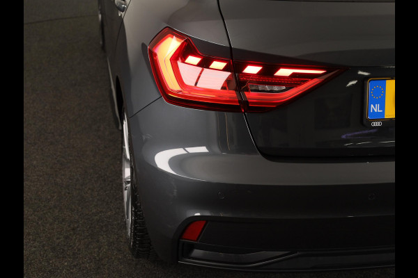 Audi A1 Sportback 30 TFSI S edition 110pk | Led koplampen | Sportstoelen | Navigatie via App | 17 inch Lichtmetalen velgen | Verwarmbare voorstoelen | Verlengde garantie
