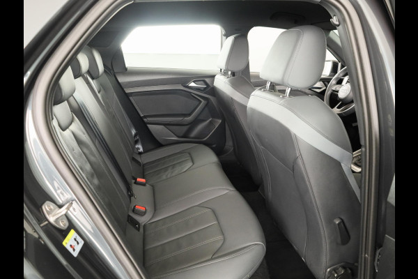 Audi A1 Sportback 30 TFSI S edition 110pk | Led koplampen | Sportstoelen | Navigatie via App | 17 inch Lichtmetalen velgen | Verwarmbare voorstoelen | Verlengde garantie