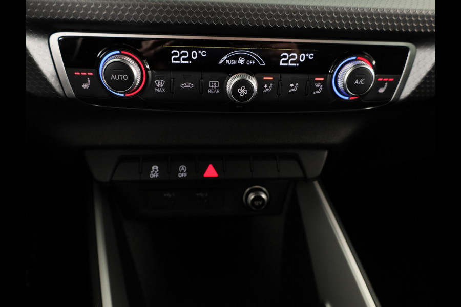 Audi A1 Sportback 30 TFSI S edition 110pk | Led koplampen | Sportstoelen | Navigatie via App | 17 inch Lichtmetalen velgen | Verwarmbare voorstoelen | Verlengde garantie