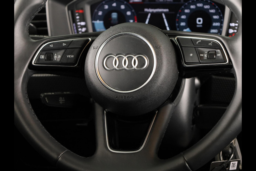 Audi A1 Sportback 30 TFSI S edition 110pk | Led koplampen | Sportstoelen | Navigatie via App | 17 inch Lichtmetalen velgen | Verwarmbare voorstoelen | Verlengde garantie