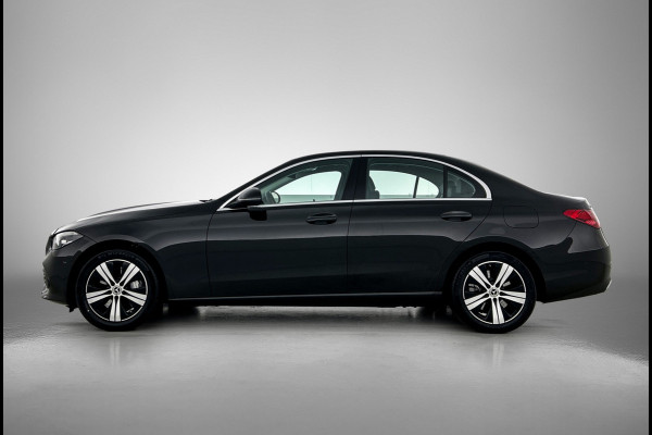 Mercedes-Benz C-Klasse 300 e Business Line Limited | Achteruitrijcamera | Stoelverwarming | Sfeerverlichting | Apple carplay |  Navigatie | Inclusief 24 maanden MB Certified garantie voor Europa.