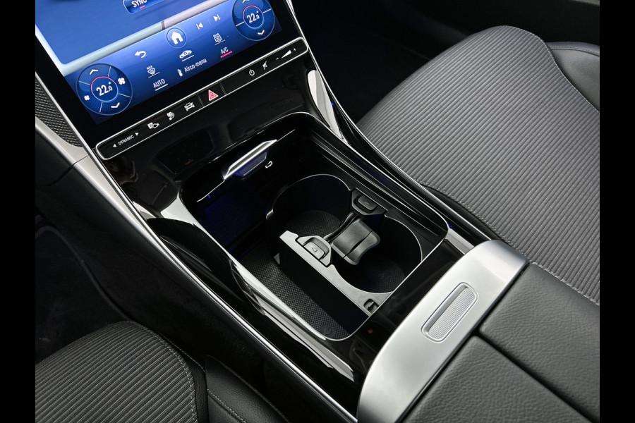 Mercedes-Benz C-Klasse 300 e Business Line Limited | Achteruitrijcamera | Stoelverwarming | Sfeerverlichting | Apple carplay |  Navigatie | Inclusief 24 maanden MB Certified garantie voor Europa.