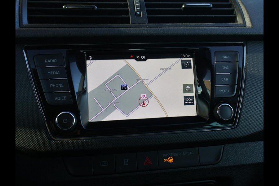 Škoda Fabia Combi 1.0 TSI AMBITION + TREKHAAK | NAVIGATIE | CLIMATE | CRUISE | LMV