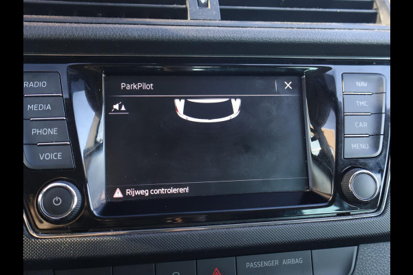 Škoda Fabia Combi 1.0 TSI AMBITION + TREKHAAK | NAVIGATIE | CLIMATE | CRUISE | LMV