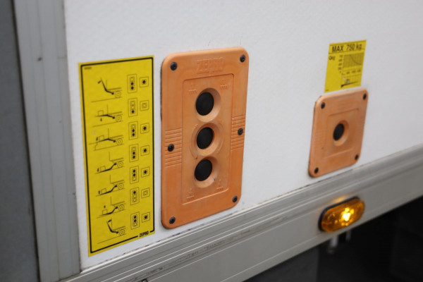 Mercedes-Benz Sprinter 316 2.2 CDI AUTOMAAT BAKWAGEN LAADKLEP ZIJDEUR CLIMA MBUX MEUBELBAK DHOLLANDIA CRUISE LEASE v/a 188,- p.m.