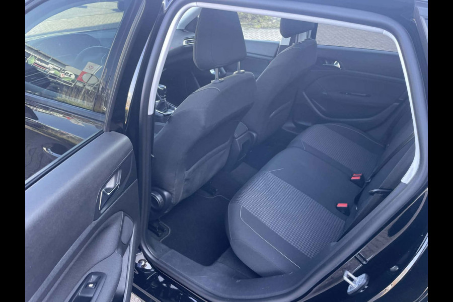 Peugeot 308 SW 1.2 PureTech Blue Lease Executive