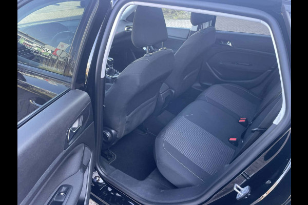 Peugeot 308 SW 1.2 PureTech Blue Lease Executive