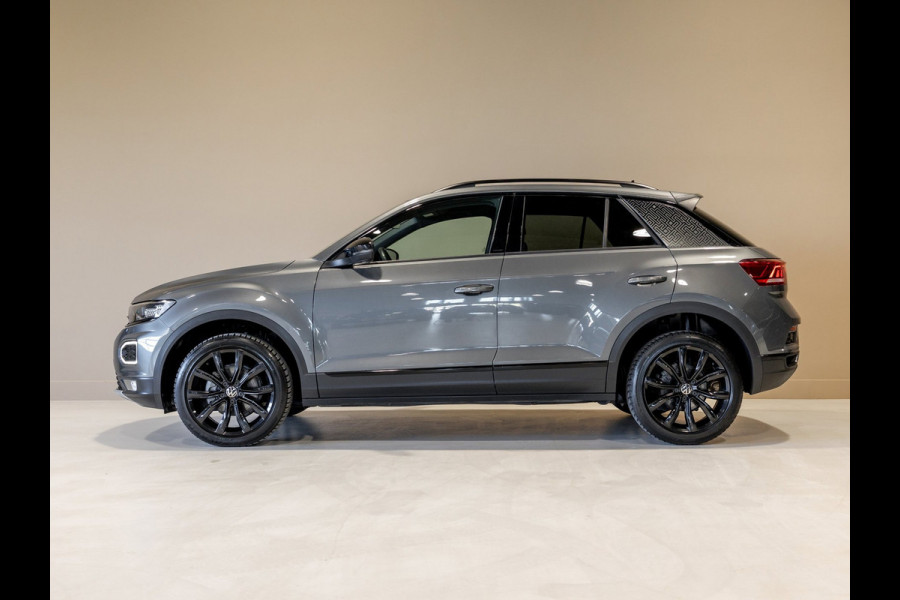 Volkswagen T-Roc Sport / 150pk / Achteruitrij camera / Virtual cockpit / Adaptieve cruise control /