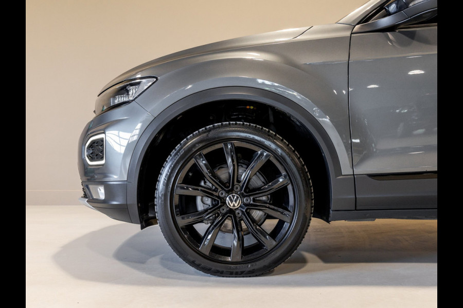 Volkswagen T-Roc Sport / 150pk / Achteruitrij camera / Virtual cockpit / Adaptieve cruise control /