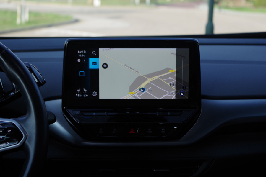 Volkswagen ID.4 Max 77 kWh, Winterpakket, Leder / Alcantara, Camera, Warmtepomp