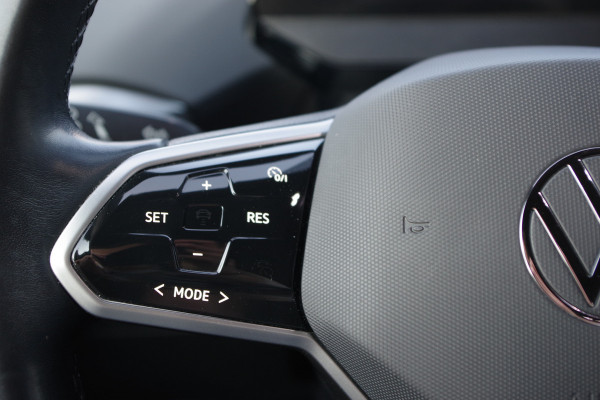 Volkswagen ID.4 Max 77 kWh, Winterpakket, Leder / Alcantara, Camera, Warmtepomp
