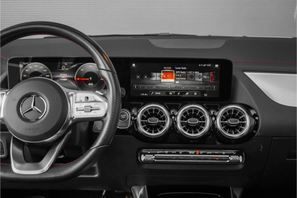 Mercedes-Benz EQA 250 Edition 1 67 kWh AMG Line Pano Camera Stoelverw