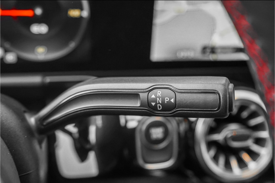 Mercedes-Benz EQA 250 Edition 1 67 kWh AMG Line Pano Camera Stoelverw