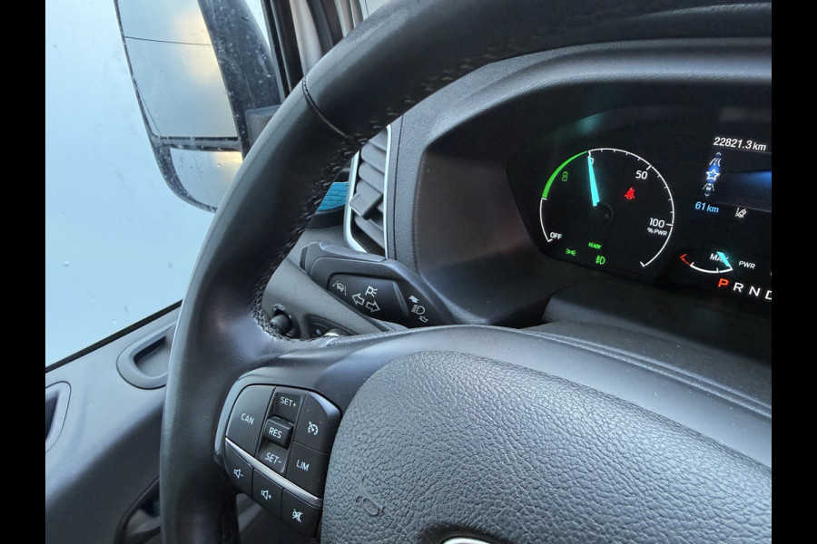Ford E-Transit 350 68kWh 184PK 317km WLTP 97.5% (SOH) BEV Snelladen L2H3 360° Camera Climate Control Cruise Control Navigatie Carplay Parkeersensoren voor achter