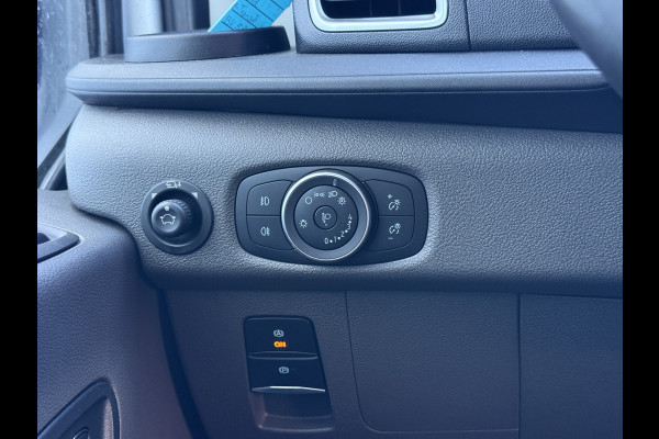 Ford E-Transit 350 68kWh 184PK 317km WLTP 97.5% (SOH) BEV Snelladen L2H3 360° Camera Climate Control Cruise Control Navigatie Carplay Parkeersensoren voor achter