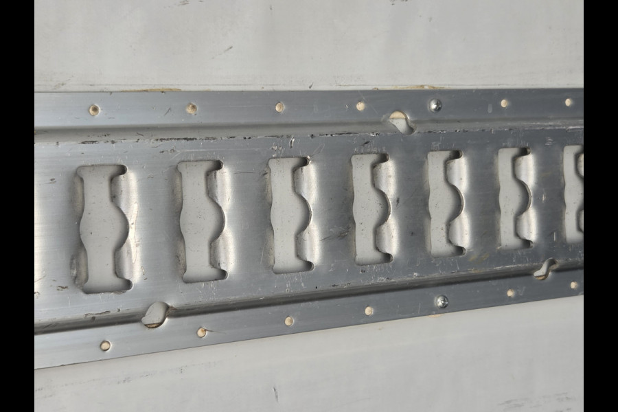 Ford Transit 2.0 TDCI 1211Kg Laadvermogen Hoge laadbak 2.30 Laadklep & Zijdeur