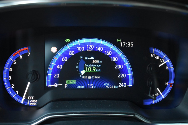 Toyota Corolla 1.8 Hybrid Dynamic | CAMERA | STOELVERWARMING | APPLE CARPLAY | ANDROID AUTO | NAP |