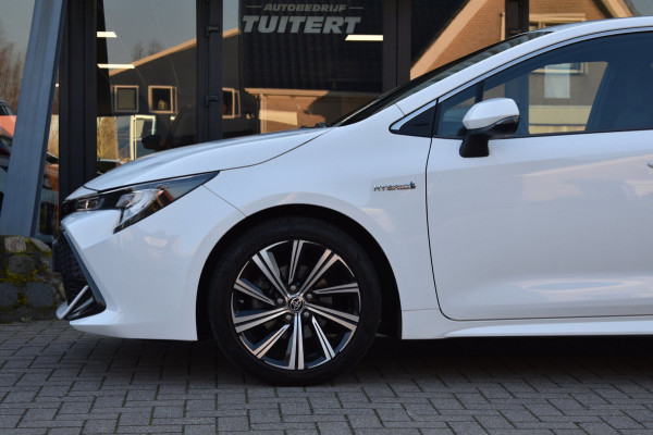Toyota Corolla 1.8 Hybrid Dynamic | CAMERA | STOELVERWARMING | APPLE CARPLAY | ANDROID AUTO | NAP |