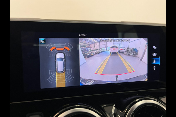 Mercedes-Benz B-Klasse 180d / NL-auto / Widescreen / CarPlay / Stoelverwarming