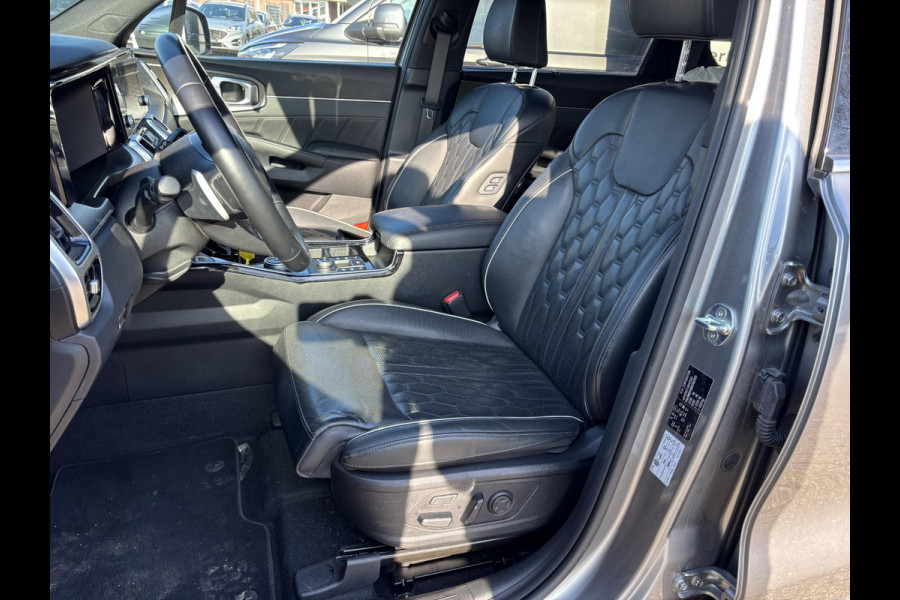 Kia Sorento 1.6 T-GDI Plug-in Hybrid 4WD ExecutiveLine 5p. |  Afneembare trekhaak | Panoramadak | 2 bandensets | Bestuurdersstoel Met Geheugen | BTW verrekenbaar | Dealer onderhouden