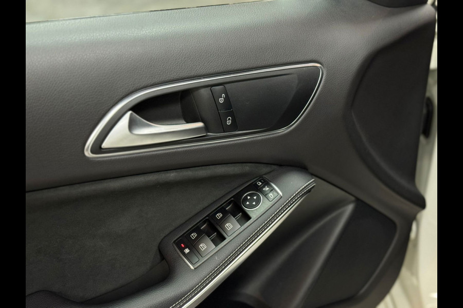 Mercedes-Benz A-Klasse 250|MOTORSPORT|STOELVER|NAVI|CRUISE|PANO