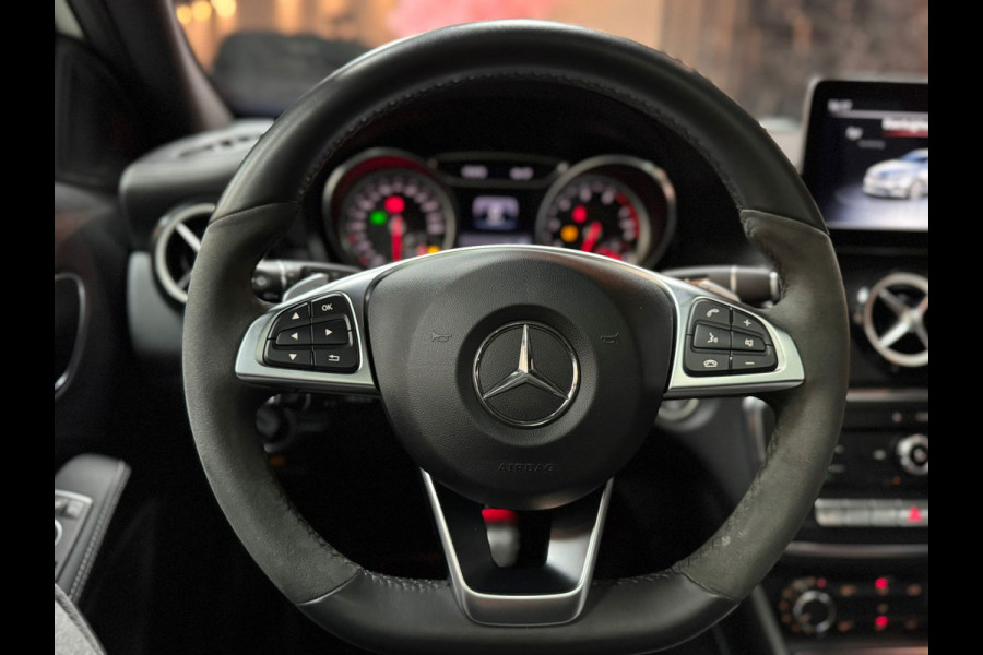 Mercedes-Benz A-Klasse 250|MOTORSPORT|STOELVER|NAVI|CRUISE|PANO