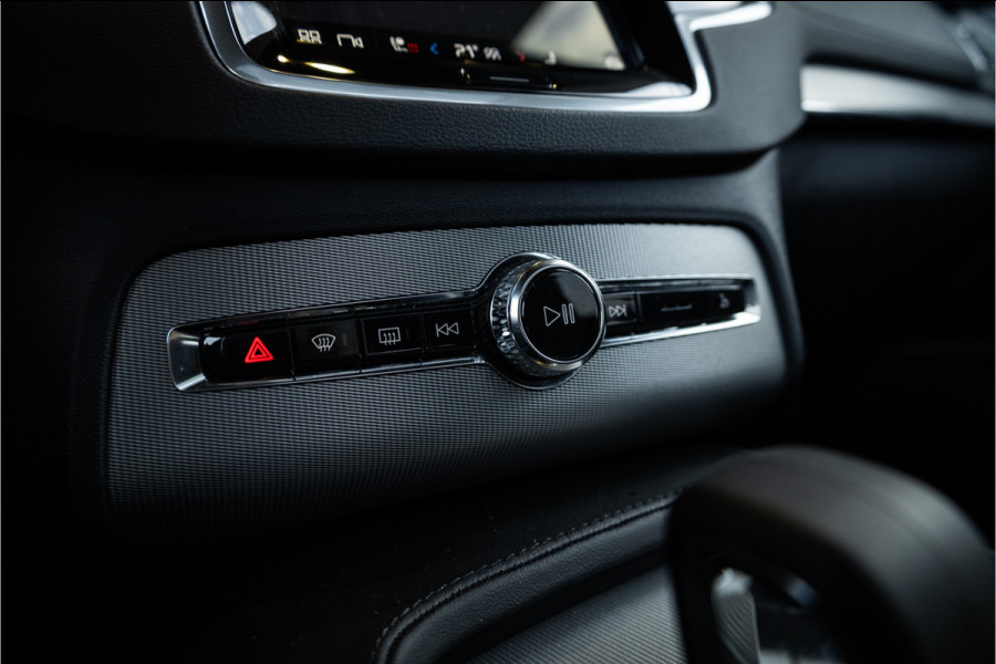 Volvo XC90 2.0 T8 Plug-in hybrid AWD Plus Dark - Panorama | H&K | Memory | Elek. Trekhaak