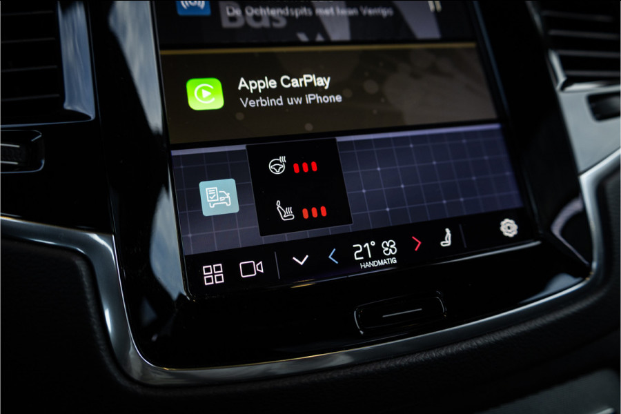Volvo XC90 2.0 T8 Plug-in hybrid AWD Plus Dark - Panorama | H&K | Memory | Elek. Trekhaak