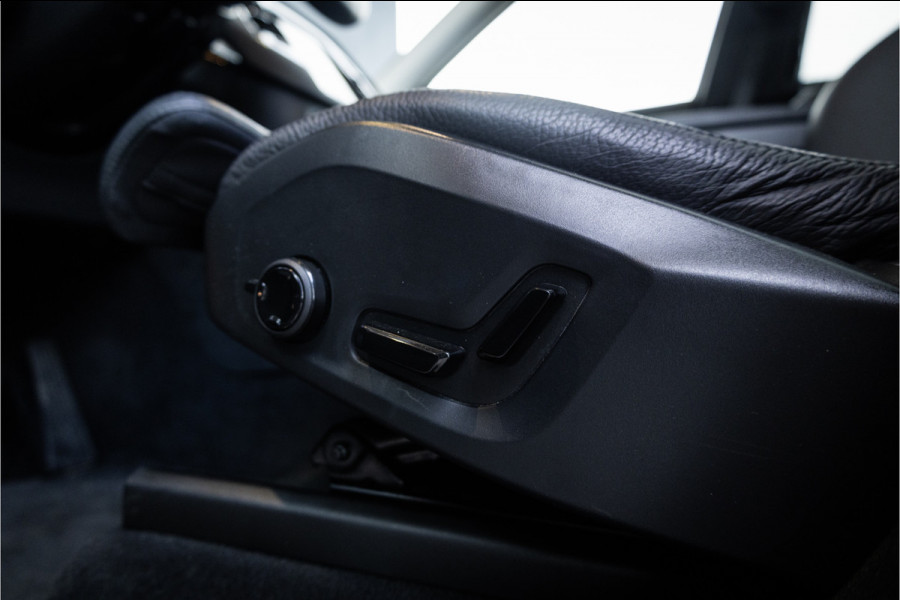 Volvo XC90 2.0 T8 Plug-in hybrid AWD Plus Dark - Panorama | H&K | Memory | Elek. Trekhaak