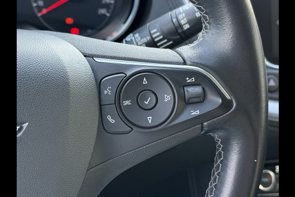 Opel Grandland X BWJ 2020 | 1.2T 131PK Business Executive | CLIMA | NAVI | CARPLAY | CAMERA A | PRIVACY GLASS | PDC 2X | LICHTMETAAL | CRUISE |